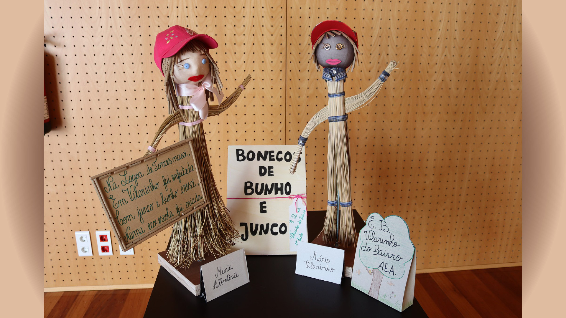 Mostra de trabalhos em bunho e junco na Biblioteca Municipal de Anadia