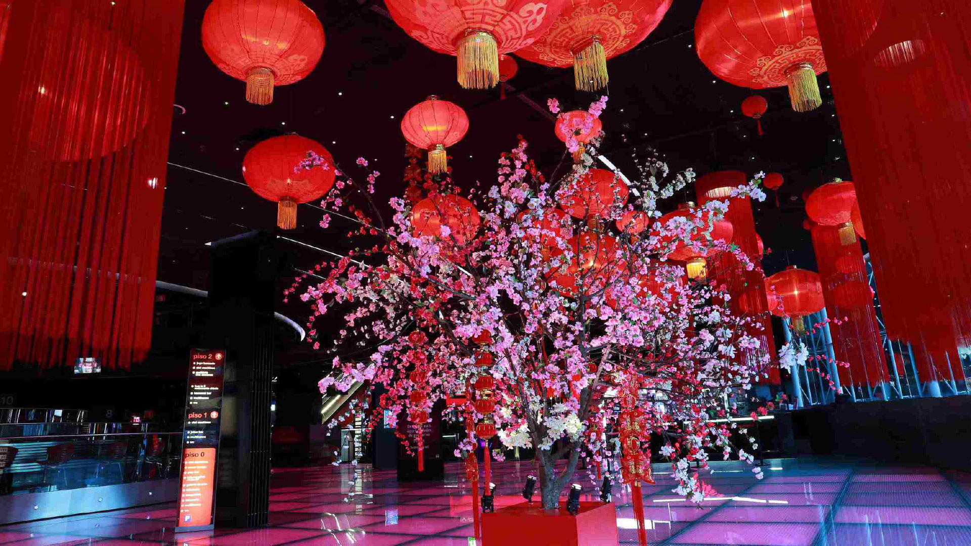 Instalação comemorativa do Ano Novo Chinês, na Galeria de Arte do Casino Lisboa